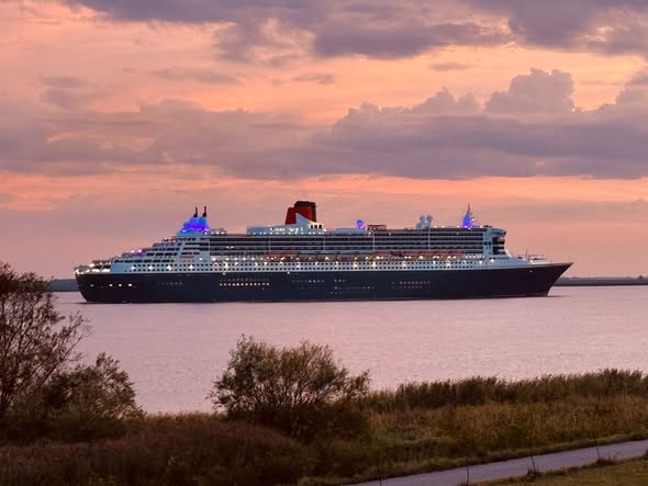 QM2